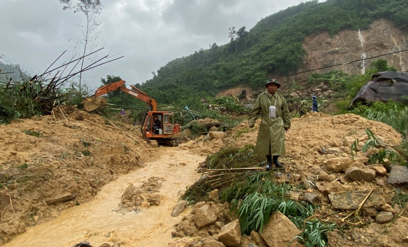 Hiện trường vụ sạt lở