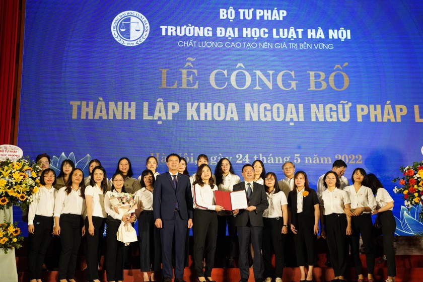 Trường Đại học Luật Hà Nội công bố thành lập Khoa Ngoại ngữ pháp lý