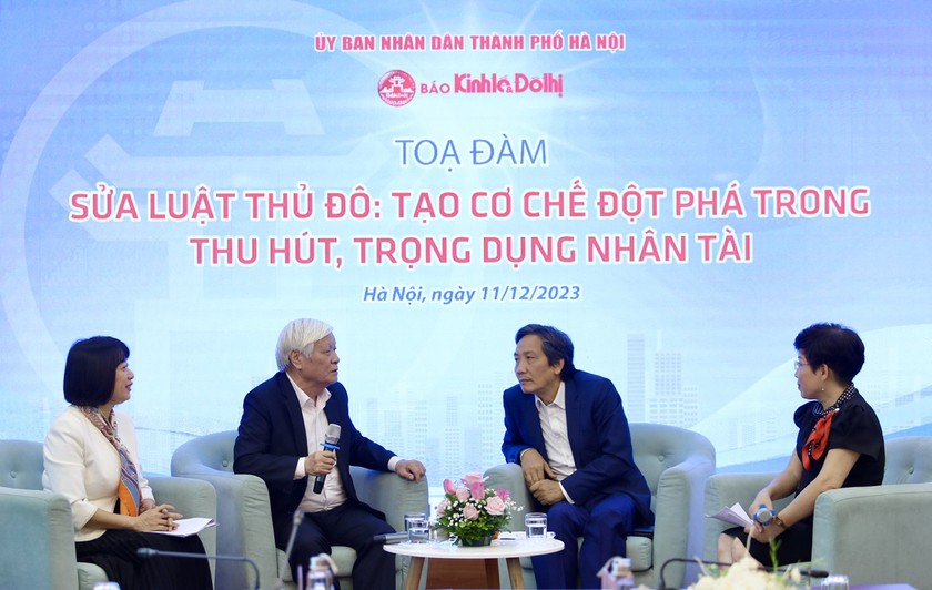 Toàn cảnh Toạ đàm.