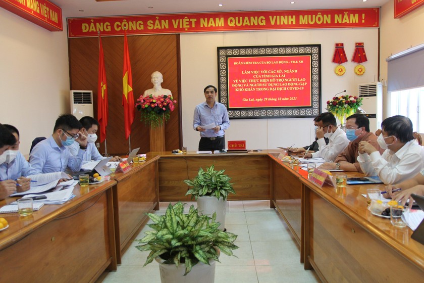 Dân ồ ạt trở về vì COVID-19, Gia Lai vẫn chưa nắm được số lượng đối tượng thụ hưởng chính sách