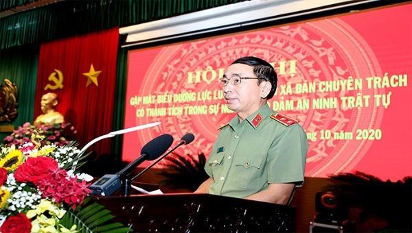 Thứ trưởng Trần Quốc Tỏ phát biểu tại hội nghị.