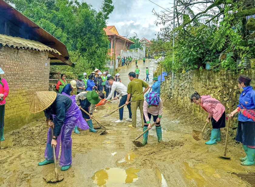 Phường Ô Quý Hồ ra quân thực hiện đề án xây dựng đô thị “Sa Pa Sạch”