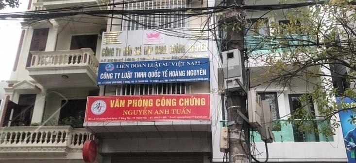 Bắt 2 nhân viên Công ty đấu giá hợp danh Hoàng Nguyên