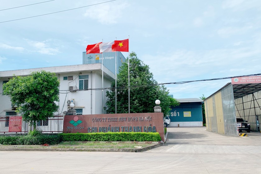 Công ty TNHH Newhope Hà Nội - Chi nhánh Thanh Hóa bị xử phạt 70 triệu đồng do vi phạm về chất lượng sản phẩm. (Ảnh: Phạm Dương)