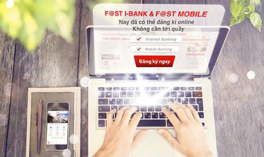 Techcombank gia tăng tiện ích từ dịch vụ Ngân hàng điện tử