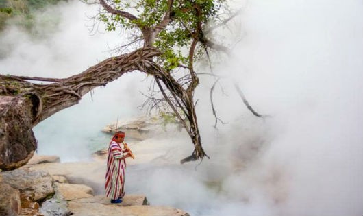 Những hình ảnh về dòng sông nước nóng Shanay- Timpishka.