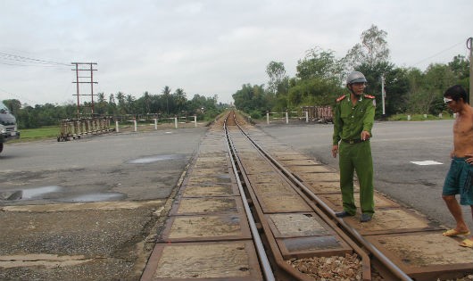 Khu vực đường sắt nơi xảy ra vụ việc.