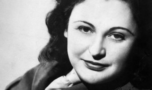 Nancy Wake khi còn trẻ