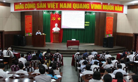 Quang cảnh hội nghị