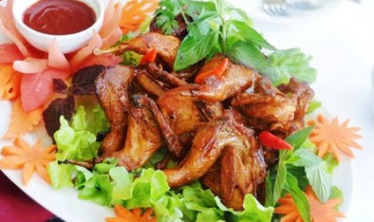 Cuối tuần làm chim bồ câu nướng đãi cả nhà