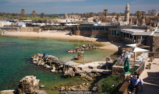 Quang cảnh thành phố cổ Caesarea