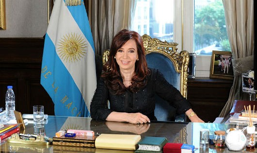 Bà Cristina Kirchner khi tại nhiệm