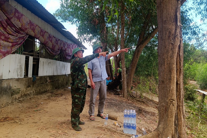 Chủ tịch UBND tỉnh Kiên Giang trực tiếp chỉ đạo công tác chữa cháy rừng tại huyện Giang Thành.