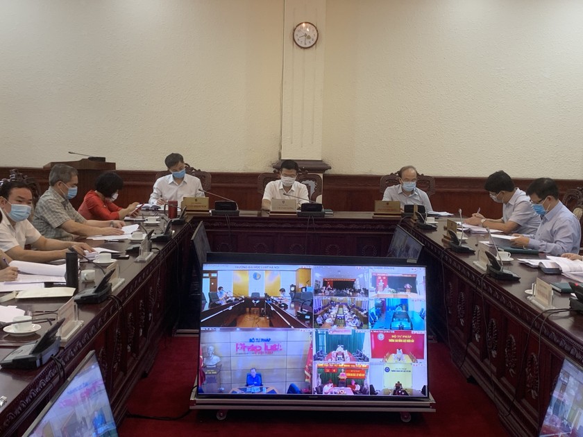 Bộ Tư pháp giao ban Lãnh đạo các đơn vị thuộc Bộ