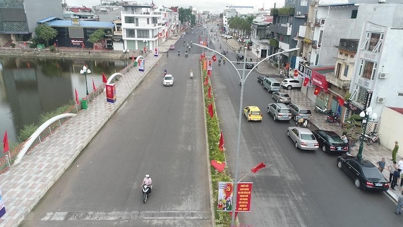 Dự án Đầu tư xây dựng trục đường Hồ Sen – cầu Rào 2 đang gấp rút hoàn thiện các hạng mục