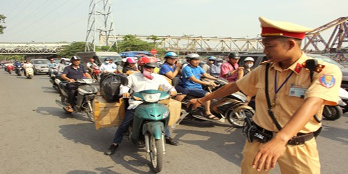 Hà Nội: Kiên quyết xử lỷ triệt để các loại xe chở hàng cồng kềnh