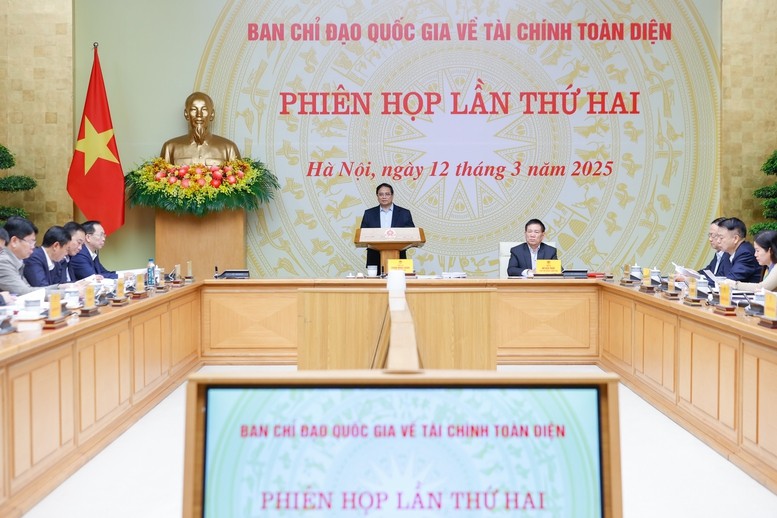 Thủ tướng: Mọi người được tiếp cận bình đẳng, thụ hưởng thành quả và bảo vệ an toàn với các dịch vụ tài chính ảnh 3