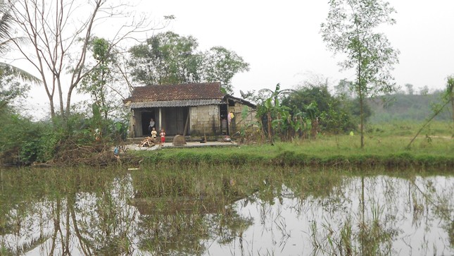 Ngôi nhà của hung thủ chơ vơ giữa cánh đồng