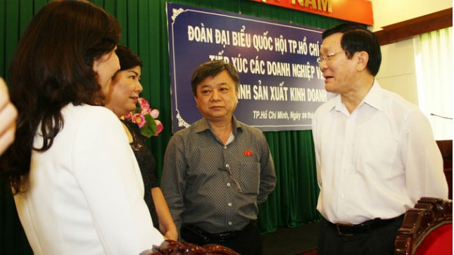 Chủ tịch nước Trương Tấn Sang yêu cầu các hiệp hội ngành hàng khi phản ánh tình hình khó khăn cần phải nói thẳng, nói đúng bản chất, “không sợ và không né tránh” - Ảnh: Đình Dân