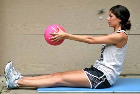 Quy tắc giữ cân ngày tết - Làm thế nào để thưởng thức mà không lo ngại tăng cân? Quy tắc giữ cân ngày tết - Làm thế nào để thưởng thức mà không lo ngại tăng cân?
