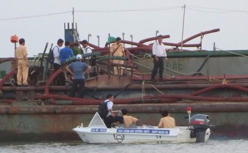 Phó Thủ tướng yêu cầu xử lý ‘cát tặc’, trấn áp ‘xã hội đen’