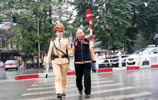 Đề xuất Quốc hội giám sát việc thi hành pháp luật về bảo đảm trật tự, an toàn giao thông 