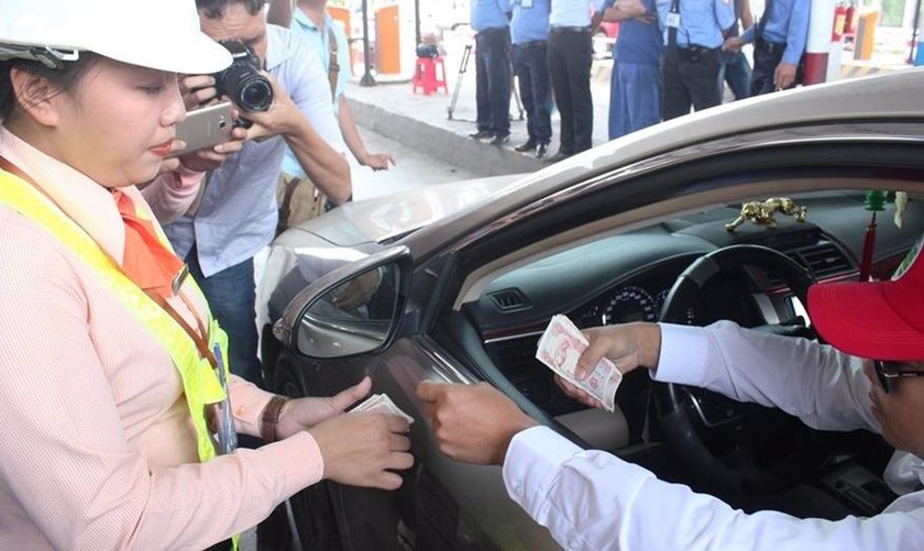 "1001 chiêu độc" của tài xế khiến BOT Cai Lậy liên tục 'vỡ trận'