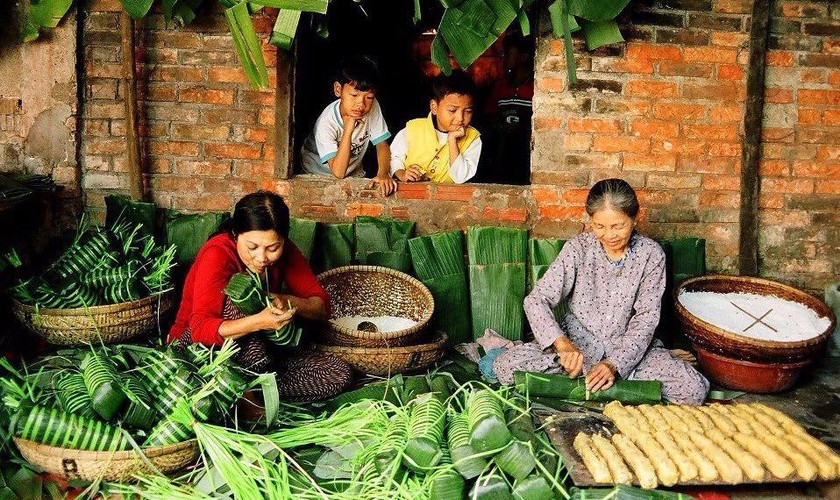 Bộ trưởng TT&TT yêu cầu không tặng quà cấp trên, không chúc Tết lãnh đạo địa phương