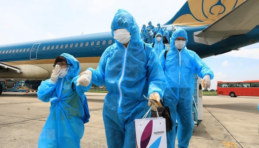 Du khách mắc kẹt ở Đà Nẵng đã được về Hà Nội