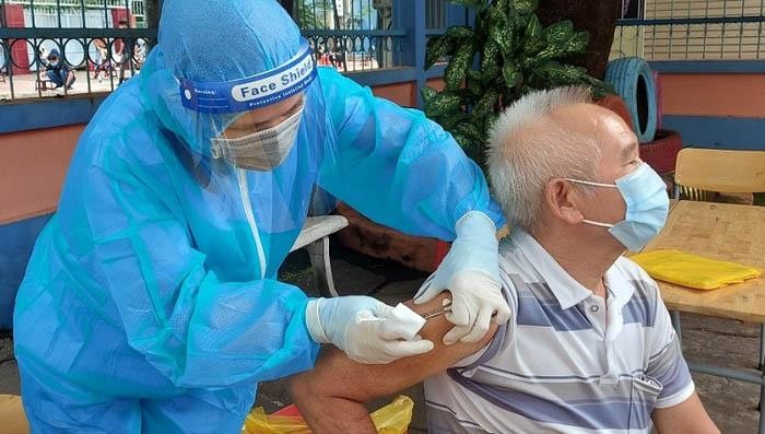 Mũi tiêm thứ hai: Linh động để đảm bảo độ phủ vaccine COVID-19