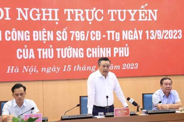 Chủ tịch UBND TP Hà Nội Trần Sỹ Thanh phát biểu tại hội nghị.