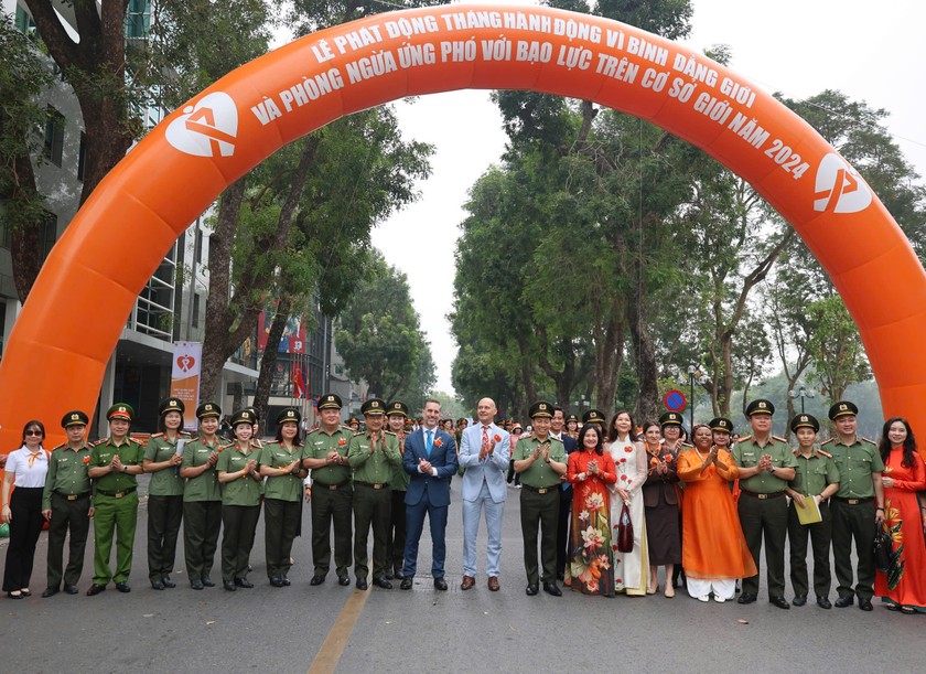 Phát động Tháng hành động vì bình đẳng giới và phòng ngừa, ứng phó với bạo lực trên cơ sở giới năm 2024