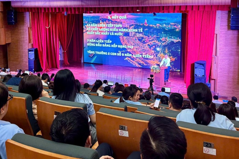 Quang cảnh hội nghị.