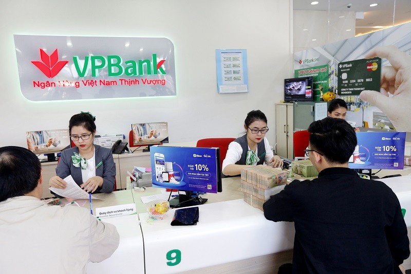 Bí mật đằng sau động thái cắt giảm hơn 2.300 nhân sự của VPBank