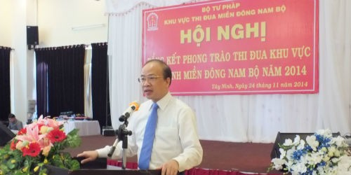Thứ trưởng Bộ Tư pháp Phan Chí Hiếu