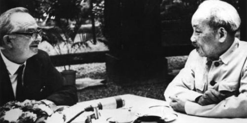 “Tôi đến từ Hà Nội…”