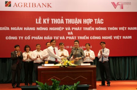 Ký kết thỏa thuận hợp tác giữa Agribank và Vinatech