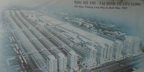 Dự án Khu đô thị - tái định cư Cửu Long là một trong những dự án lớn ở Tp Cần Thơ. Dự án được TP Cần Thơ phê duyệt, hiện đang đẩy mạnh thi công thì tình trạng xây dựng trái phép trên phần đất bên trong của dự án này rất rầm rộ