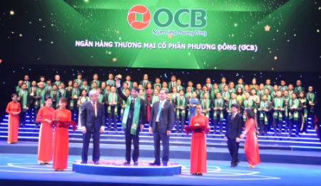 OCB vinh dự nhận giải thưởng “Sao vàng Đất Việt” năm 2015