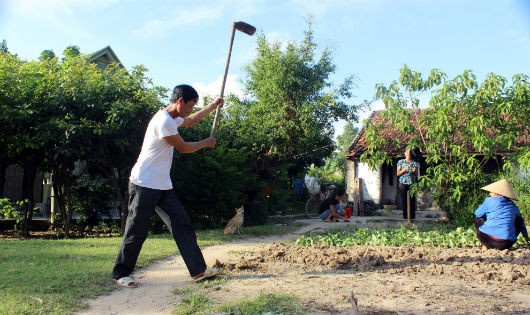 Ông Đàm Thanh Hiền là một tấm gương tiêu biểu của nghị lực tàn nhưng
không phế