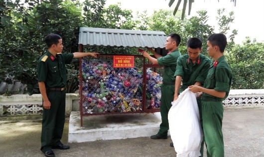 Hướng dẫn đoàn viên, thanh niên sử dụng mô hình “Ngôi nhà 100 đồng”