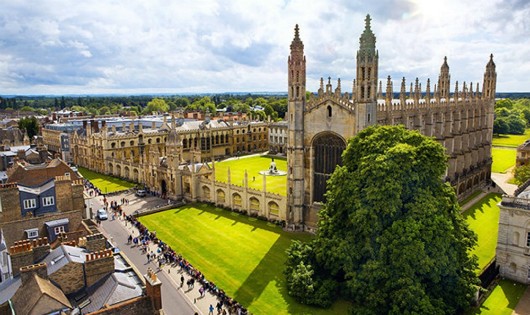 Đại học Cambridge – một trong những trường Đại học hàng đầu thế giới sẽ là điểm đến hấp dẫn cho các thí sinh xuất sắc nhất VinCamp 2017