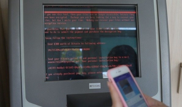 Mã độc mới, một phiên bản cải tiến của Petya. Ảnh Reuters