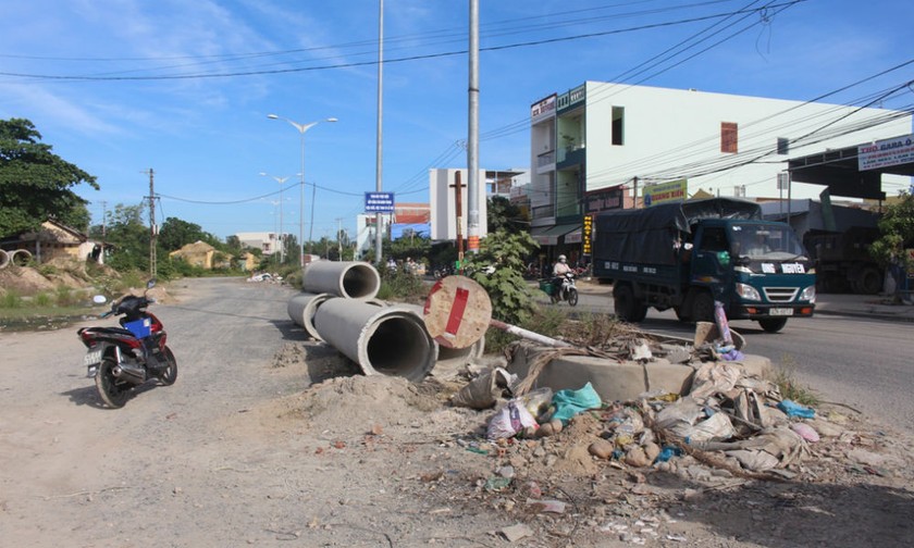 Đoạn đường ngắn thi công đã 3 năm vẫn “giậm chân tại chỗ”