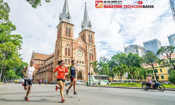 “Một bước chạy thay đổi một ngày của bạn, nhiều bước chạy sẽ thay đổi cuộc đời của bạn”