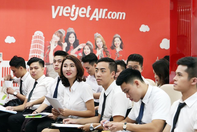 Vietjet tổ chức hai đợt tuyển tiếp viên lớn tại Hà Nội và TPHCM trong tháng 6