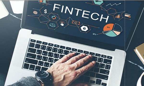 Thiếu khung pháp lý cho doanh nghiệp Fintech 