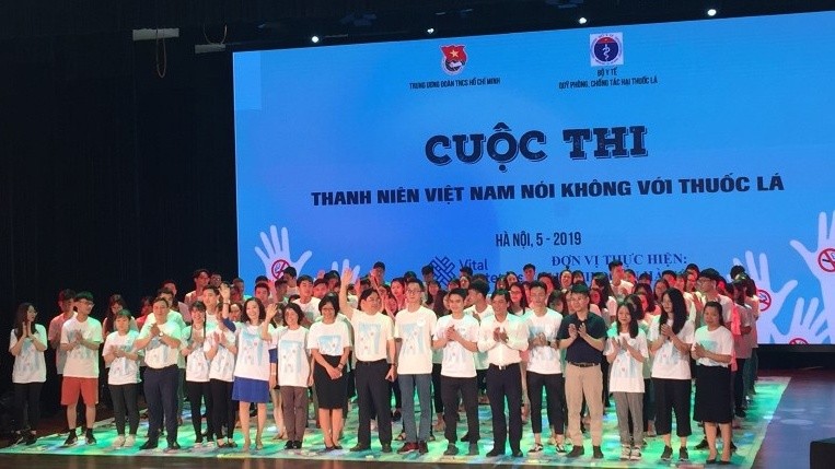 Thanh niên Việt Nam nói không với thuốc lá