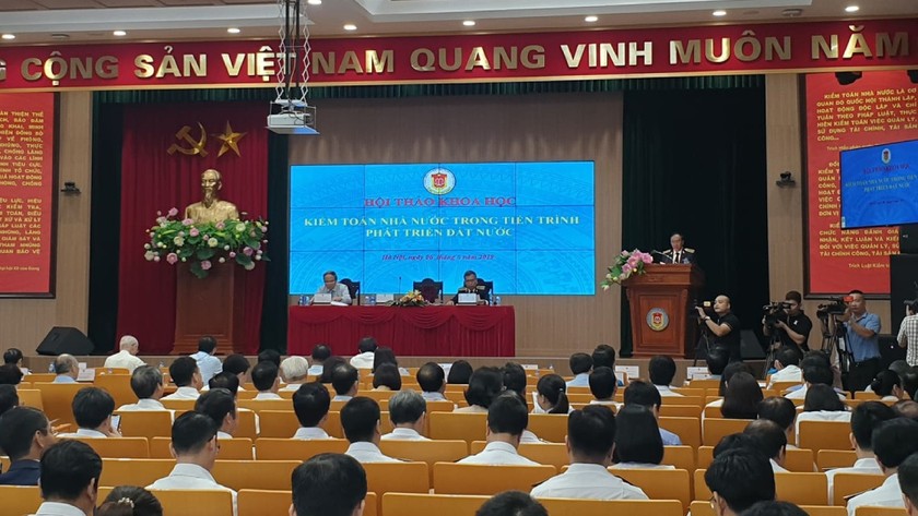 Quang cảnh buổi hội thảo