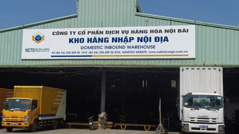 Ngày 2/6, lực lượng QLTT đã kiểm tra hàng hóa vi phạm tại kho của Công ty CP Dịch vụ hàng hóa Nội Bài